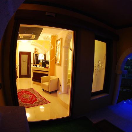 Hotel San Paolo มันดูเรีย ภายนอก รูปภาพ