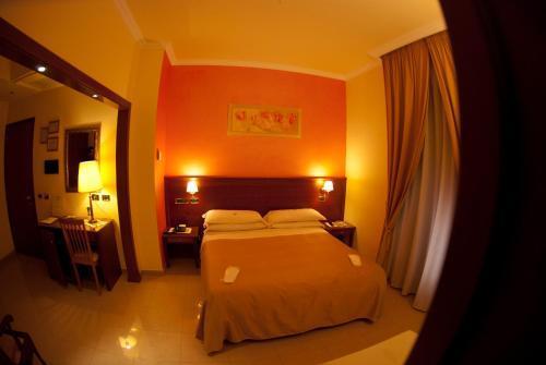 Hotel San Paolo มันดูเรีย ภายนอก รูปภาพ